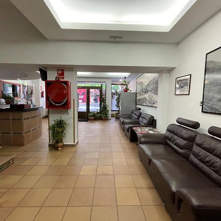 Hotel Refugi Dels Isards Pas De La Casa Luaran gambar