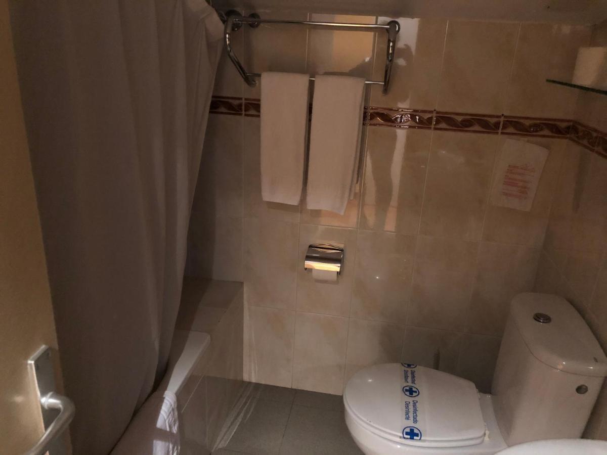 Hotel Refugi Dels Isards Pas De La Casa Luaran gambar
