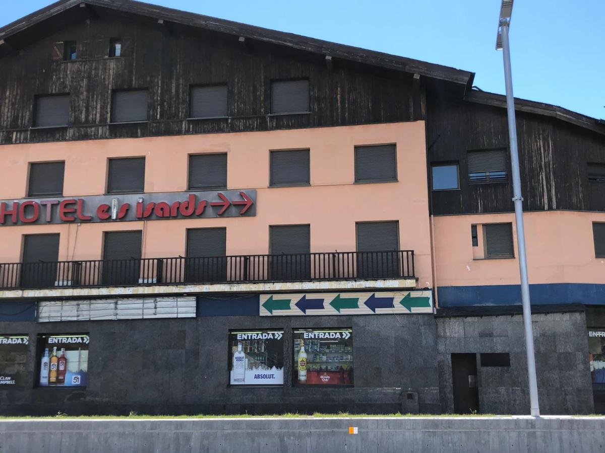 Hotel Refugi Dels Isards Pas De La Casa Luaran gambar